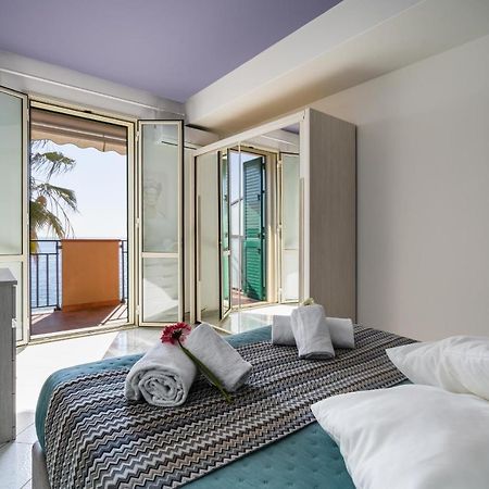Ferienwohnung Loft Balcone Sul Mare Letojanni Exterior foto